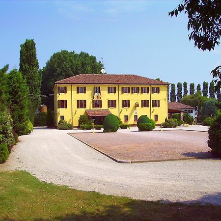 Hotel Antico Casale Vigarano Mainarda Extérieur photo