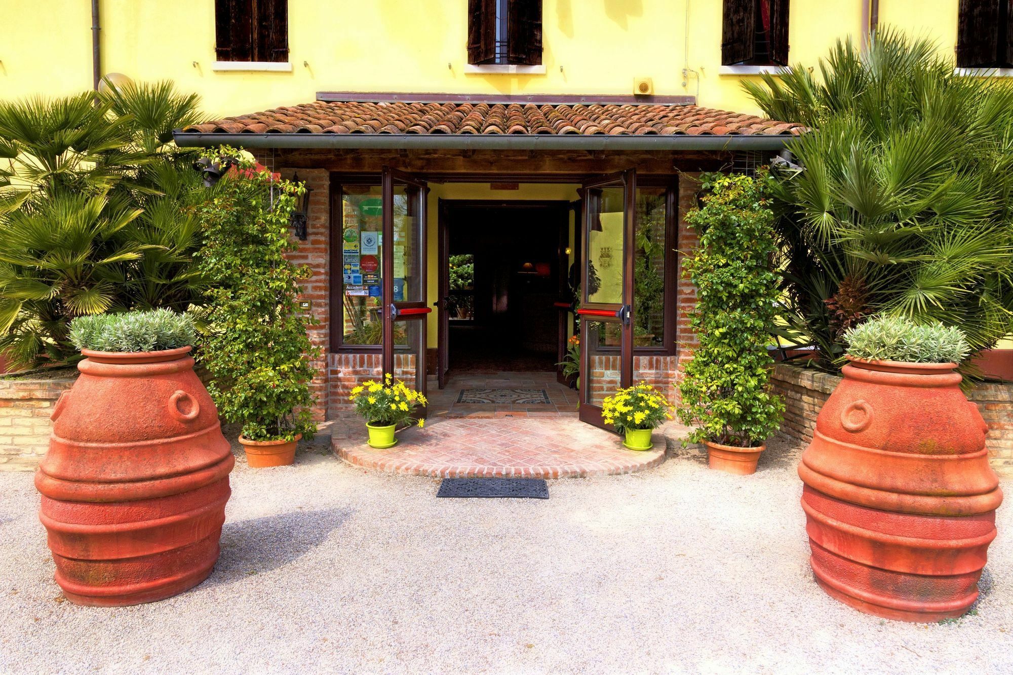Hotel Antico Casale Vigarano Mainarda Extérieur photo